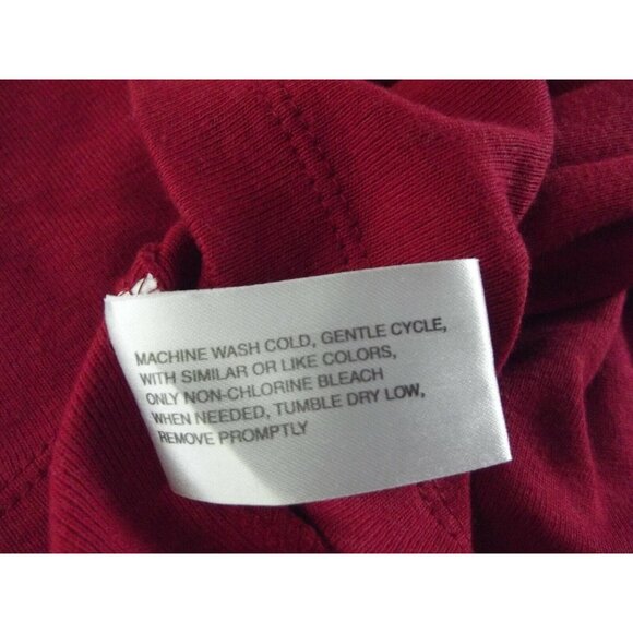 Basic Editions T-shirt Womens Size Small Red Ribbed Knit V-neck Crochet Trim top - Picture 9 of 9